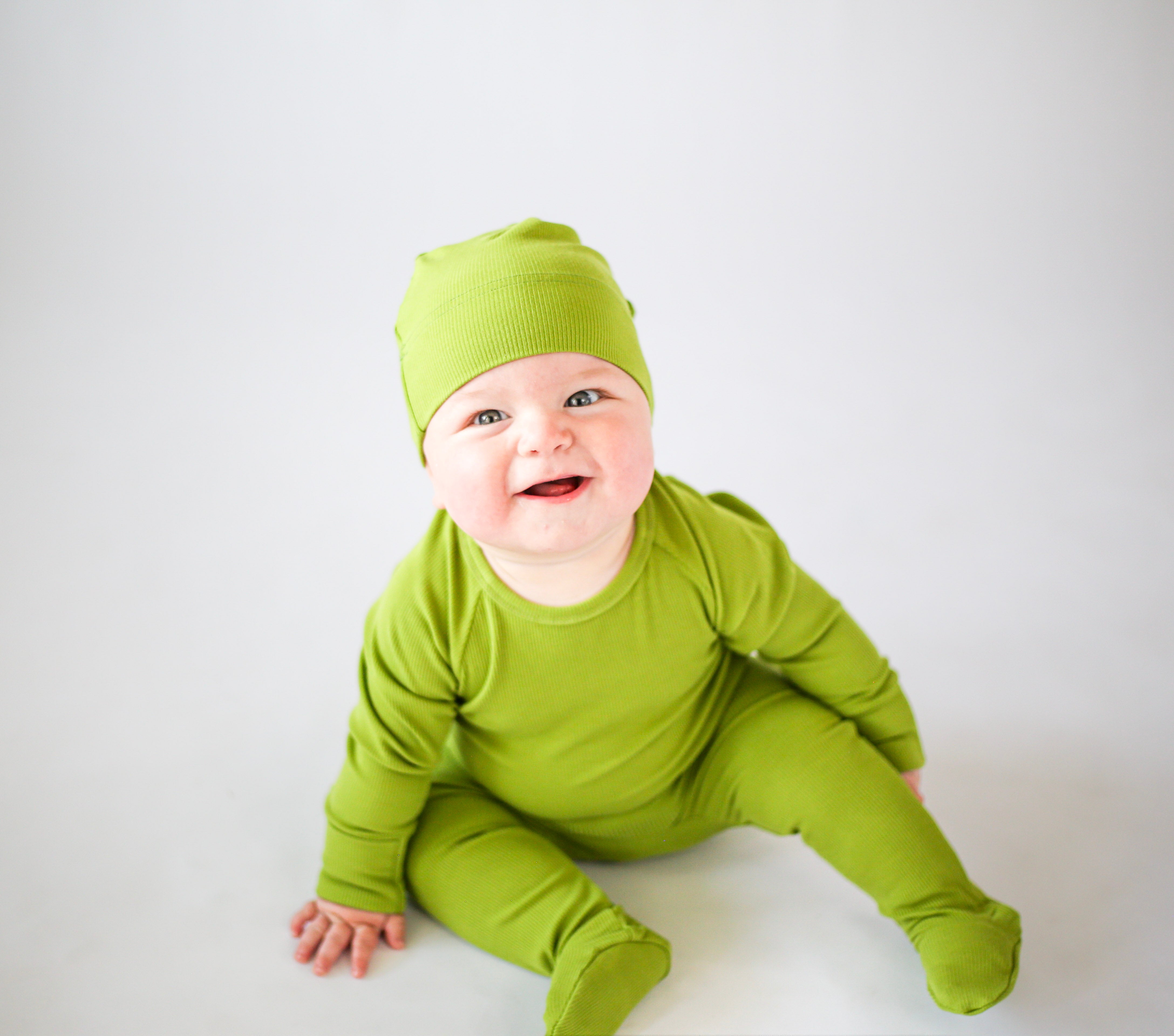 2-Piece Bamboo Ribbed PJ Set with Hat