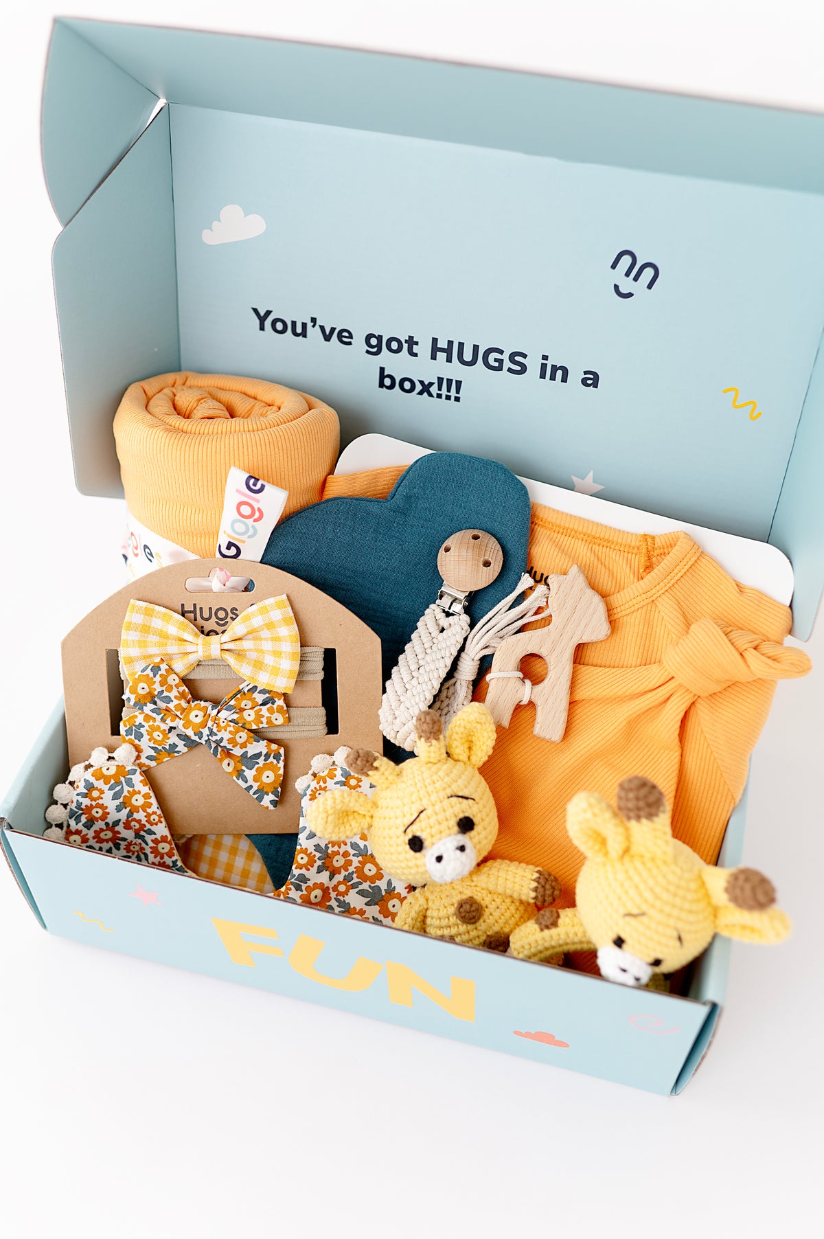 Hugs & Giggles newborn baby gift set with bamboo and organic cotton essentials